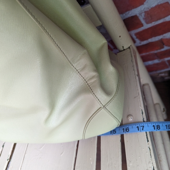 Tory Burch Robinson handbag - Picture 11 of 16